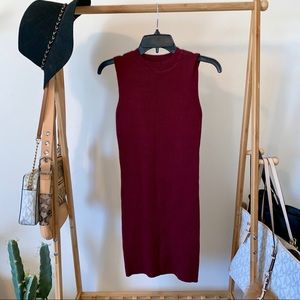 NWT🖤 Burgundy stretchy knit dress-Forever 21